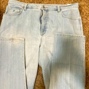 Gloria Vanderbilt women’s jeans